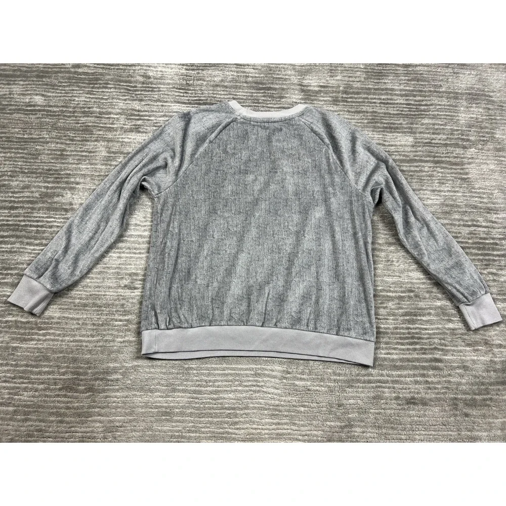 Secret Treasures Top Womens Medium Gray‎ Long Sleeve Pajama Soft Polyester Blend